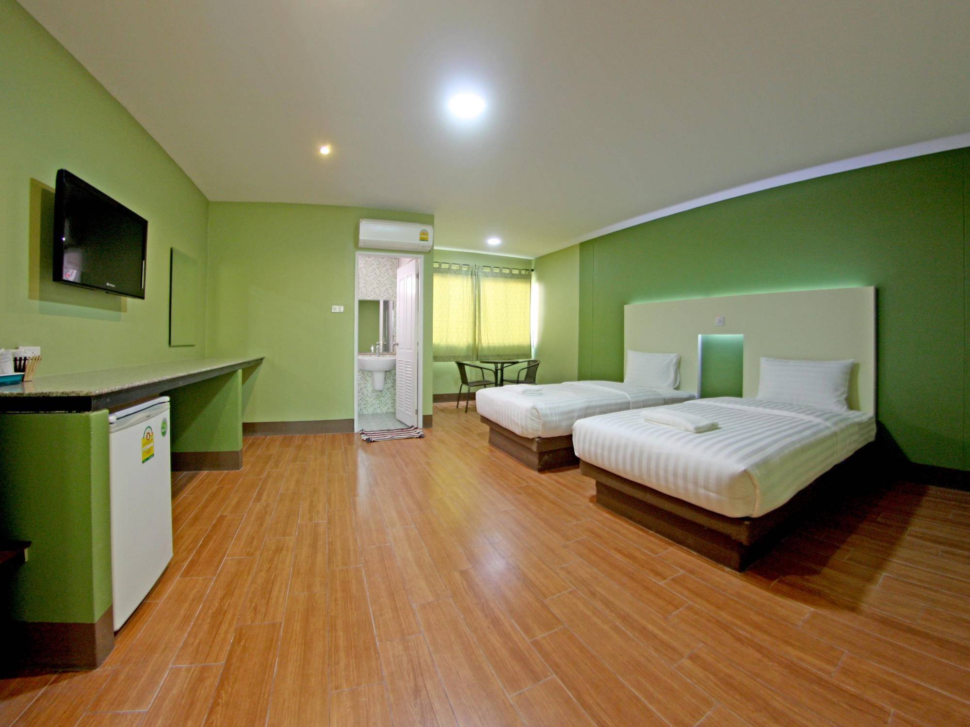 Central Park Hotel Sing Buri Ngoại thất bức ảnh